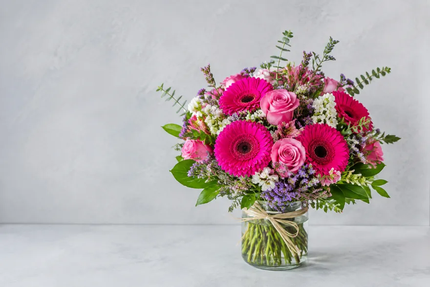 Arreglo floral en una página web de ejemplo